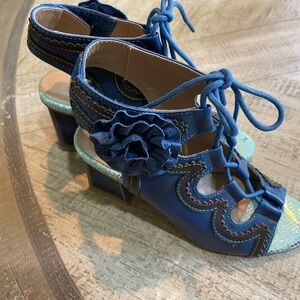 Spring Step L’Artiste Women's Blue Leather Heeled Sandals size 35/5